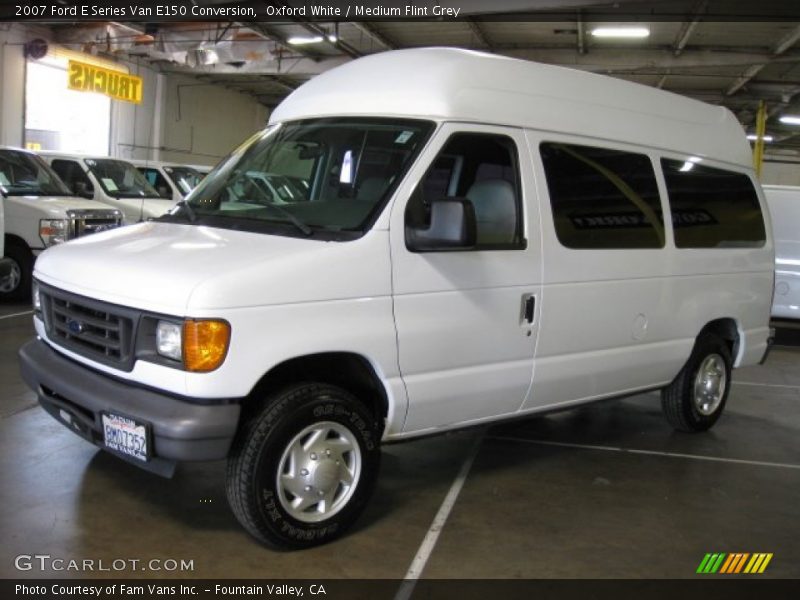 Oxford White / Medium Flint Grey 2007 Ford E Series Van E150 Conversion