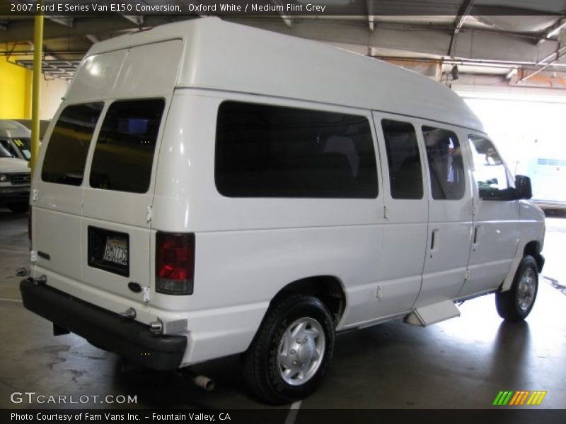 Oxford White / Medium Flint Grey 2007 Ford E Series Van E150 Conversion