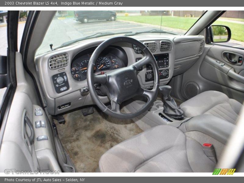 Indigo Blue Metallic / Medium Gray 2003 Chevrolet Blazer LS 4x4
