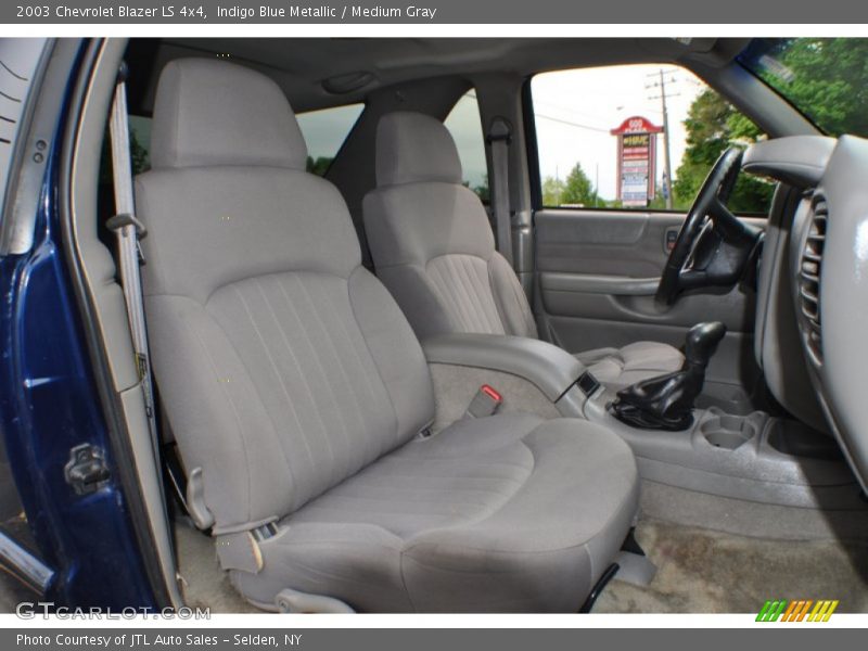 Indigo Blue Metallic / Medium Gray 2003 Chevrolet Blazer LS 4x4