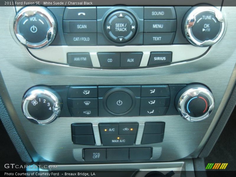 White Suede / Charcoal Black 2011 Ford Fusion SE
