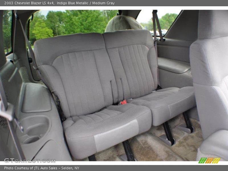 Indigo Blue Metallic / Medium Gray 2003 Chevrolet Blazer LS 4x4