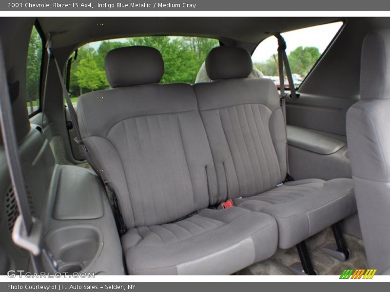 Indigo Blue Metallic / Medium Gray 2003 Chevrolet Blazer LS 4x4