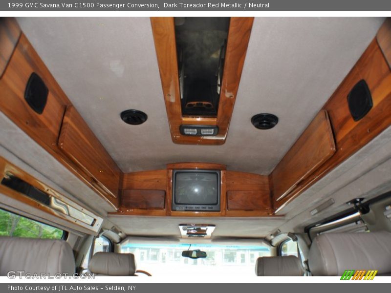  1999 Savana Van G1500 Passenger Conversion Neutral Interior