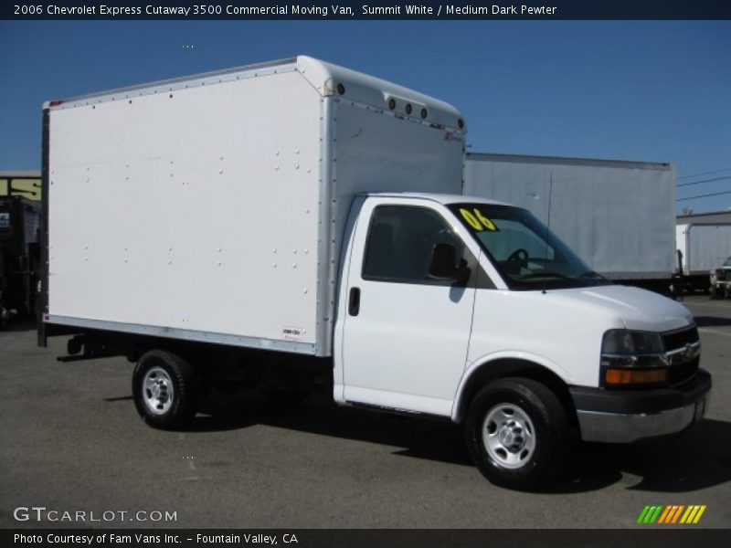  2006 Express Cutaway 3500 Commercial Moving Van Summit White