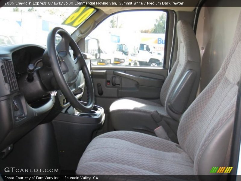 Summit White / Medium Dark Pewter 2006 Chevrolet Express Cutaway 3500 Commercial Moving Van