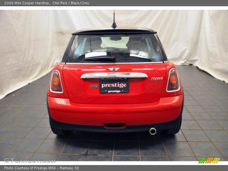 Chili Red / Black/Grey 2009 Mini Cooper Hardtop