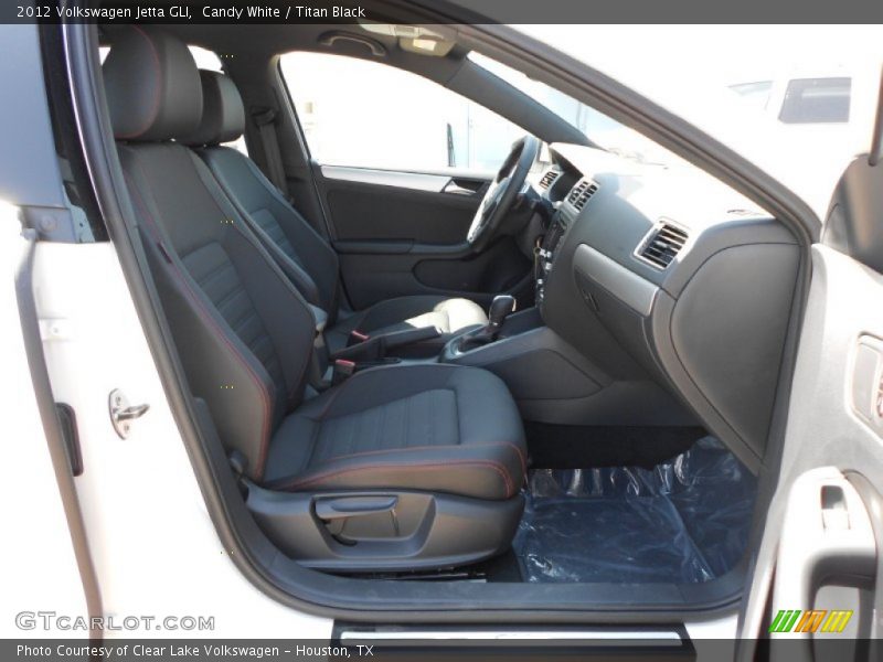 Candy White / Titan Black 2012 Volkswagen Jetta GLI