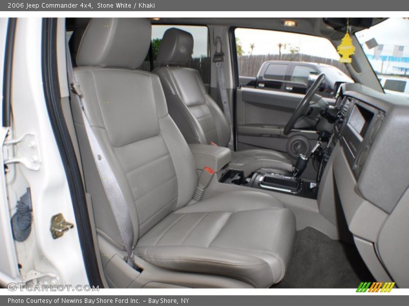 Stone White / Khaki 2006 Jeep Commander 4x4