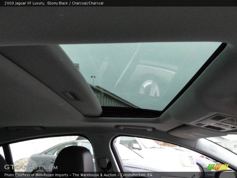 Ebony Black / Charcoal/Charcoal 2009 Jaguar XF Luxury