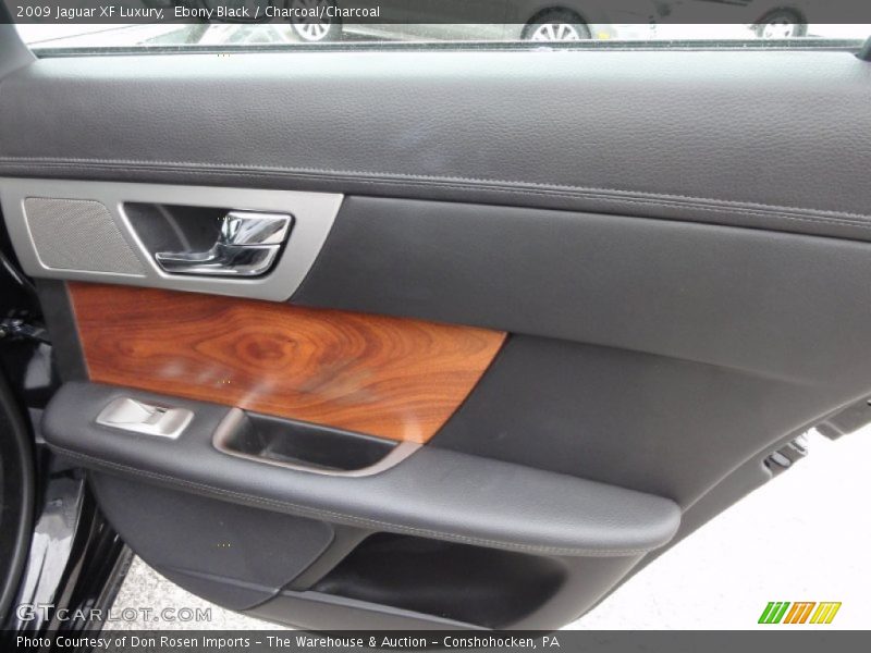 Ebony Black / Charcoal/Charcoal 2009 Jaguar XF Luxury