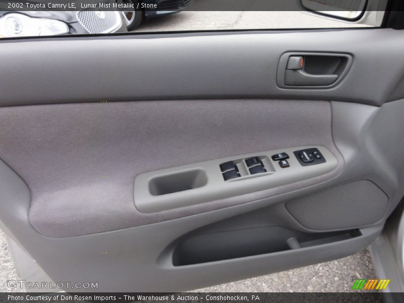 Lunar Mist Metallic / Stone 2002 Toyota Camry LE
