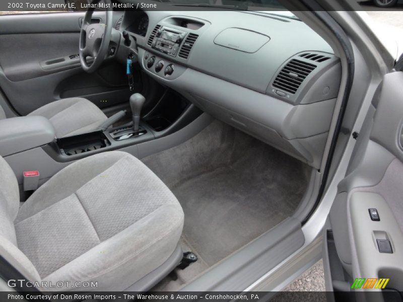 Lunar Mist Metallic / Stone 2002 Toyota Camry LE