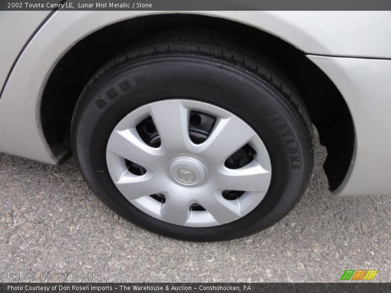 Lunar Mist Metallic / Stone 2002 Toyota Camry LE