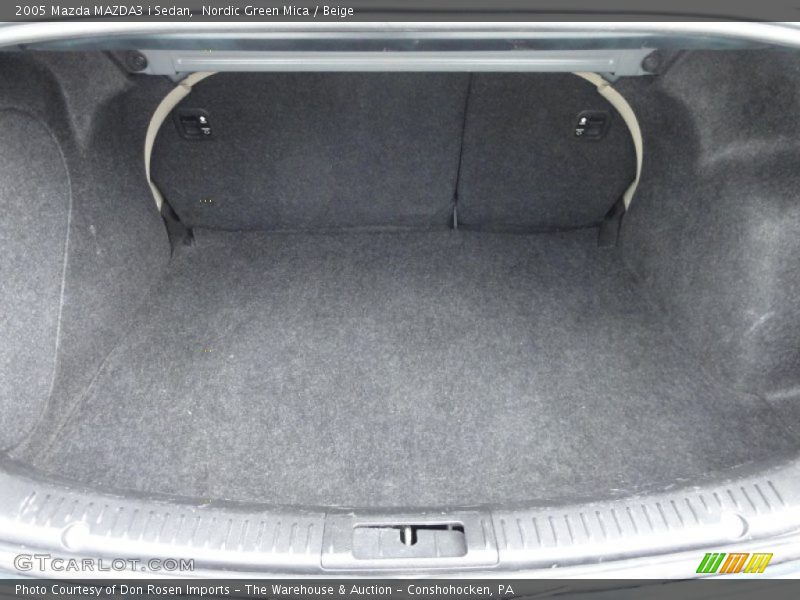 Nordic Green Mica / Beige 2005 Mazda MAZDA3 i Sedan