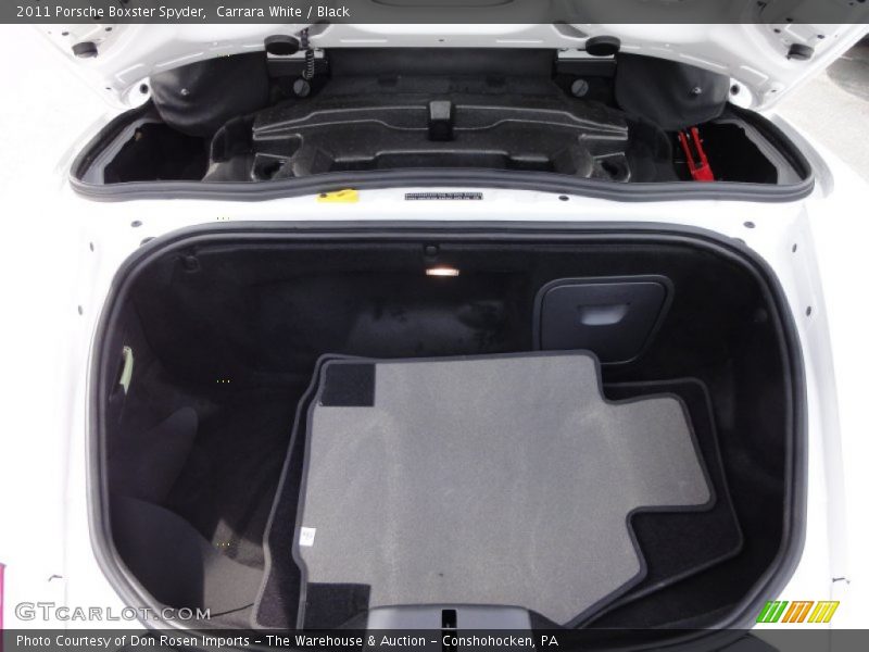  2011 Boxster Spyder Trunk