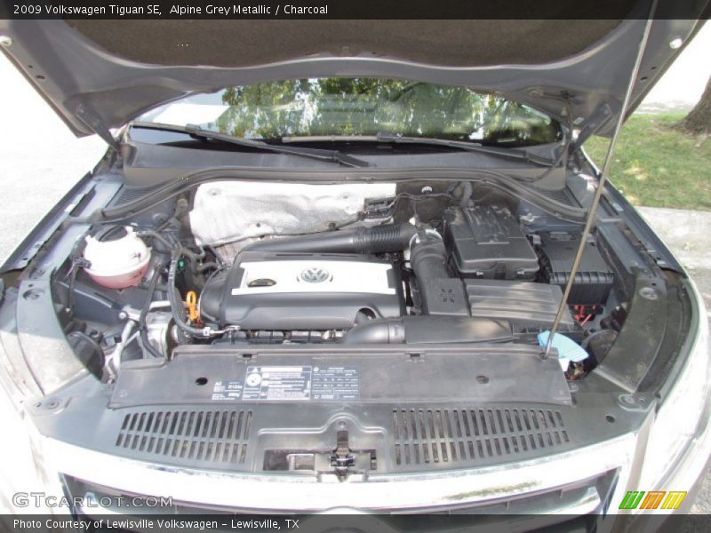 Alpine Grey Metallic / Charcoal 2009 Volkswagen Tiguan SE