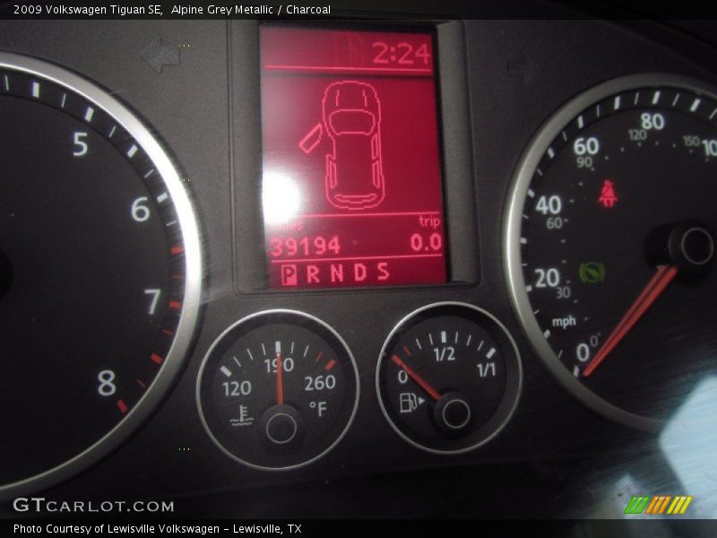 Alpine Grey Metallic / Charcoal 2009 Volkswagen Tiguan SE