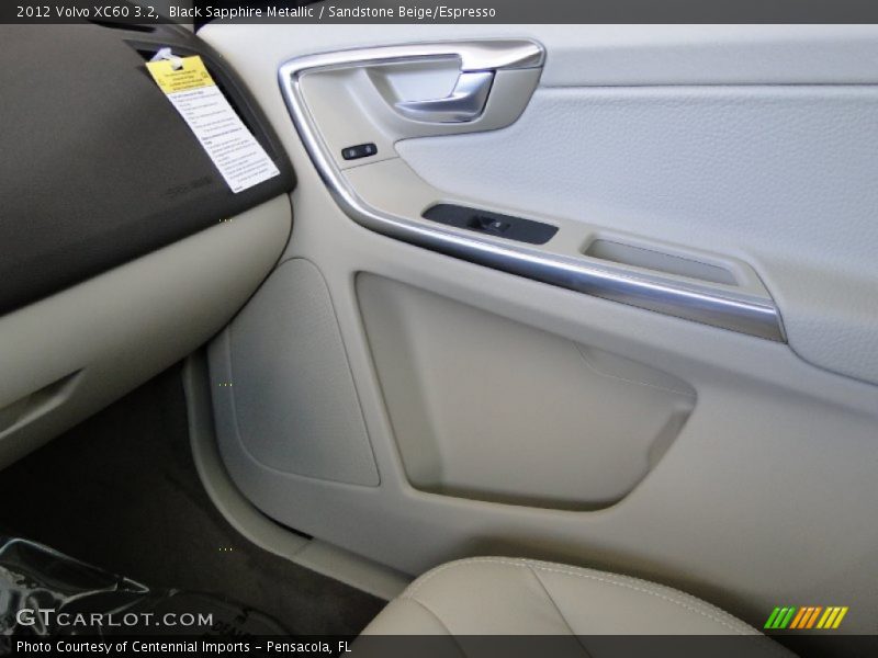 Black Sapphire Metallic / Sandstone Beige/Espresso 2012 Volvo XC60 3.2