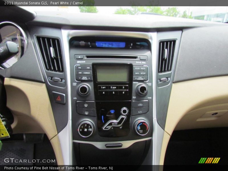 Pearl White / Camel 2011 Hyundai Sonata GLS