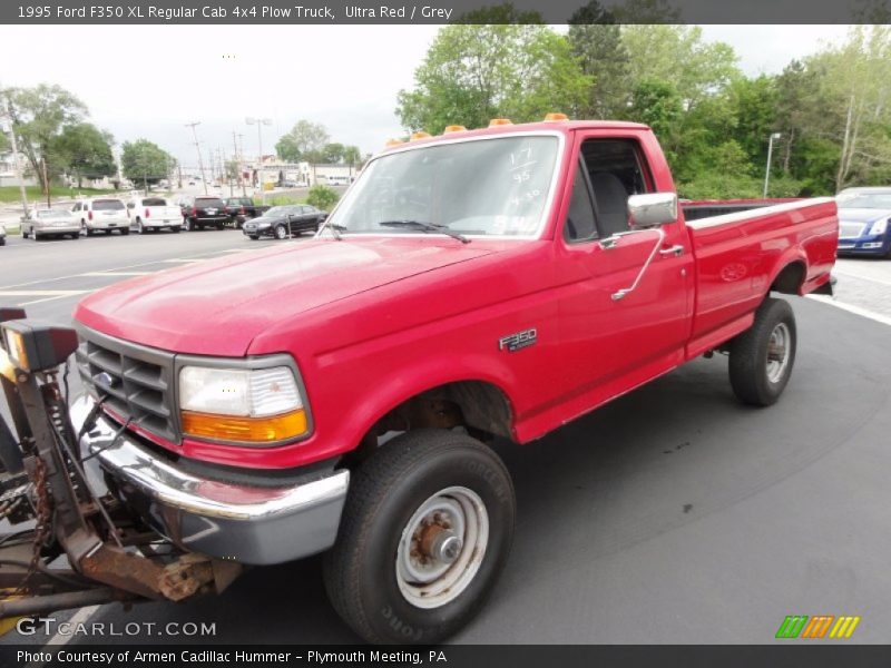 Front 3/4 View of 1995 F350 XL Regular Cab 4x4 Plow Truck