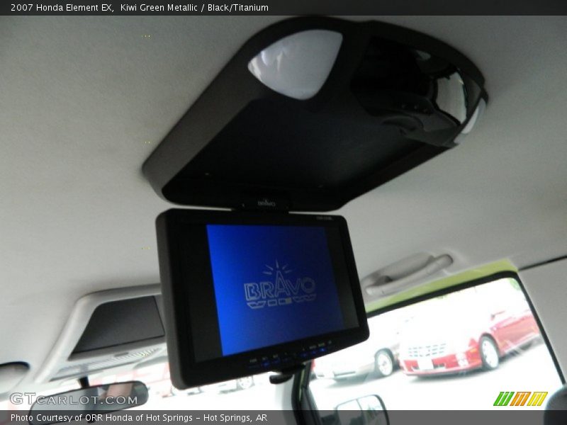Kiwi Green Metallic / Black/Titanium 2007 Honda Element EX