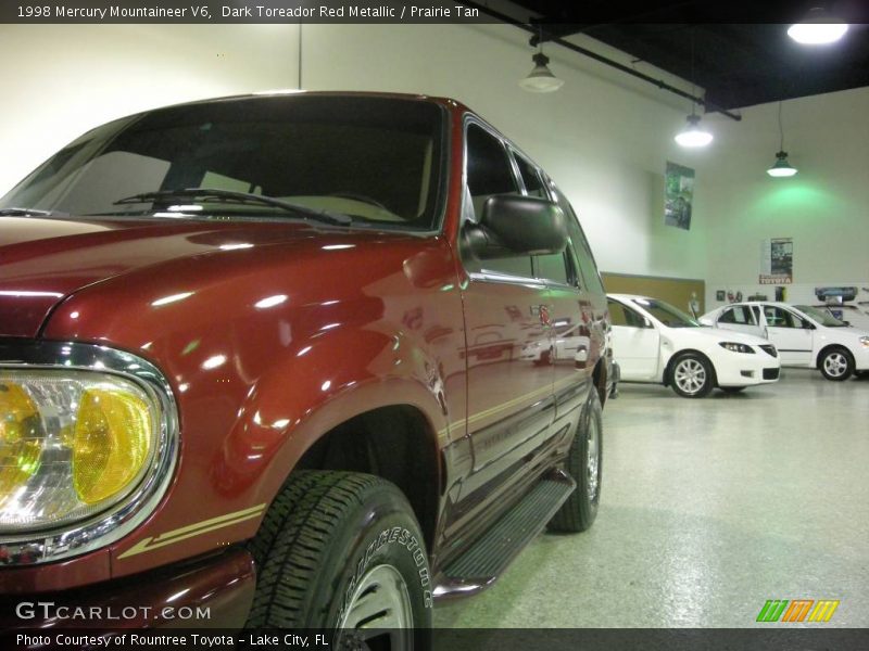 Dark Toreador Red Metallic / Prairie Tan 1998 Mercury Mountaineer V6