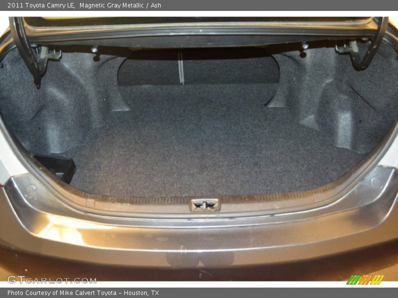 Magnetic Gray Metallic / Ash 2011 Toyota Camry LE