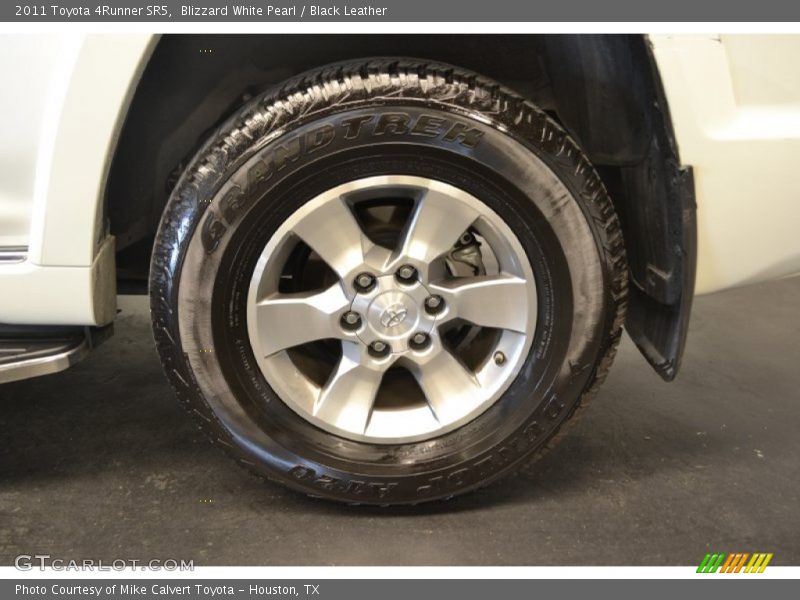 Blizzard White Pearl / Black Leather 2011 Toyota 4Runner SR5