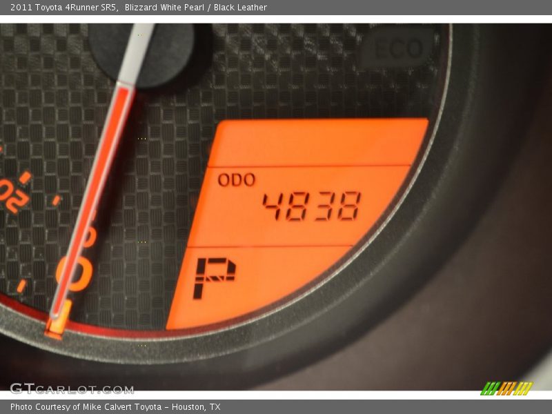 Blizzard White Pearl / Black Leather 2011 Toyota 4Runner SR5