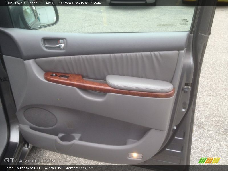 Phantom Gray Pearl / Stone 2005 Toyota Sienna XLE AWD
