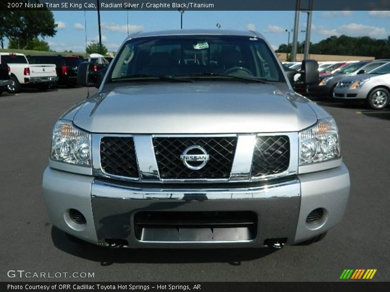 Radiant Silver / Graphite Black/Titanium 2007 Nissan Titan SE King Cab
