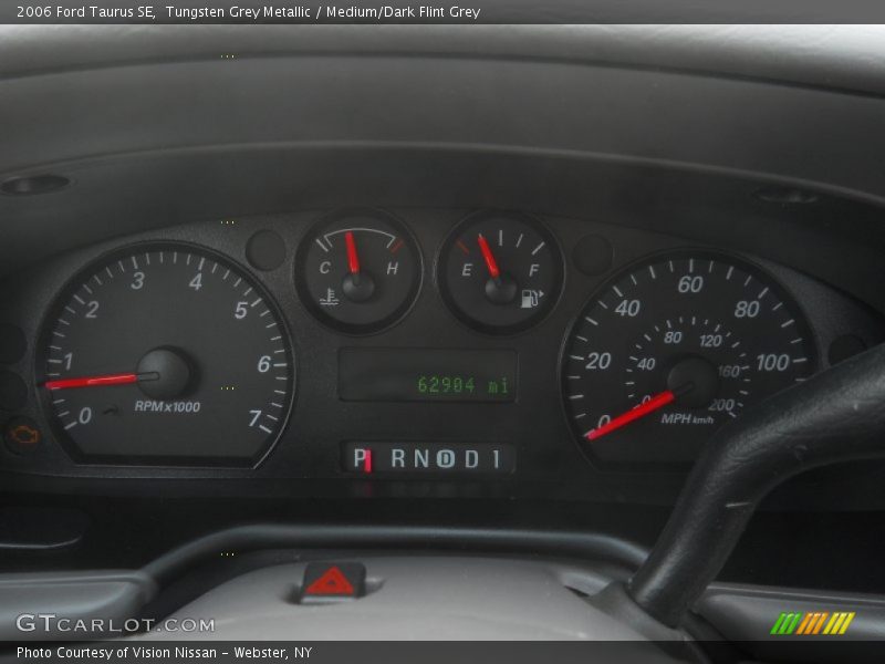 Tungsten Grey Metallic / Medium/Dark Flint Grey 2006 Ford Taurus SE