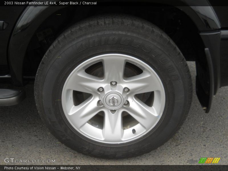 Super Black / Charcoal 2003 Nissan Pathfinder LE 4x4