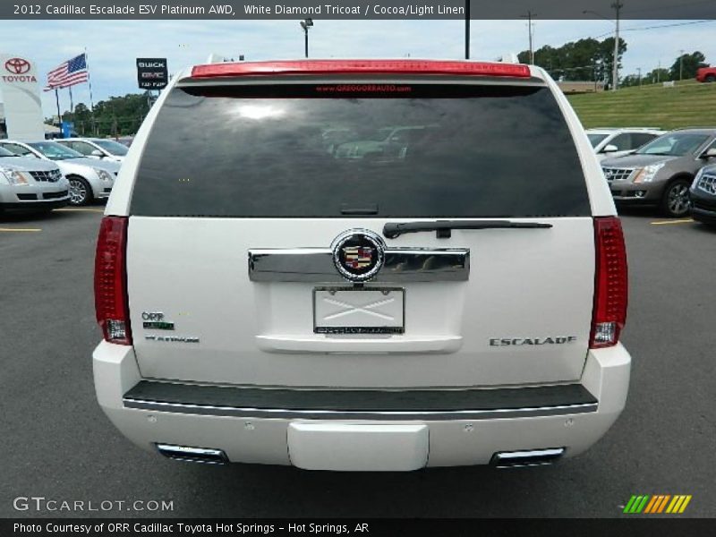 White Diamond Tricoat / Cocoa/Light Linen 2012 Cadillac Escalade ESV Platinum AWD