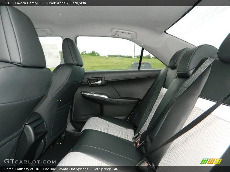 Super White / Black/Ash 2012 Toyota Camry SE