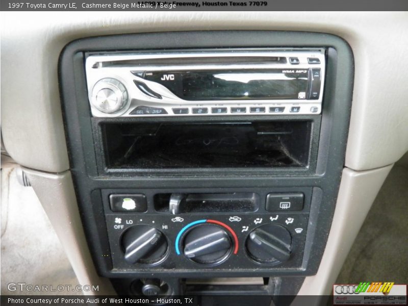 Cashmere Beige Metallic / Beige 1997 Toyota Camry LE