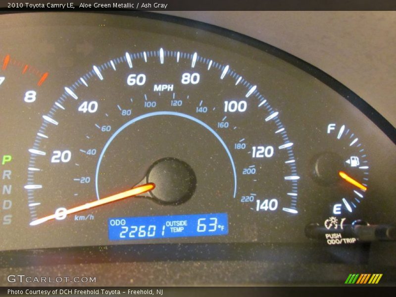 Aloe Green Metallic / Ash Gray 2010 Toyota Camry LE