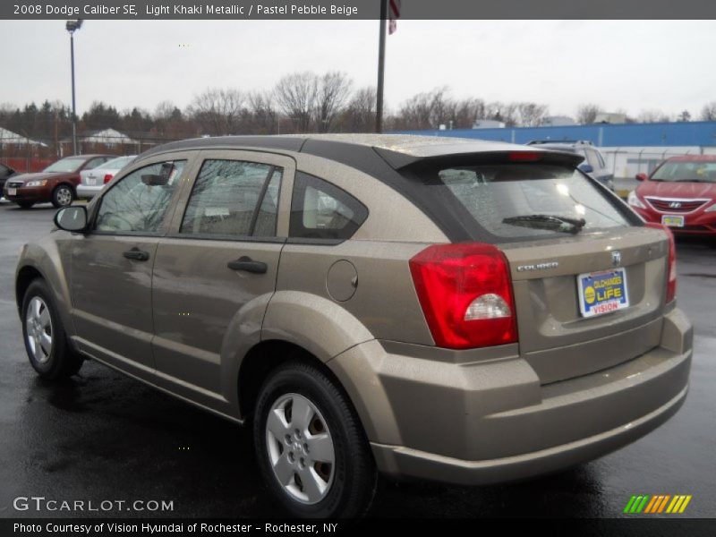 Light Khaki Metallic / Pastel Pebble Beige 2008 Dodge Caliber SE