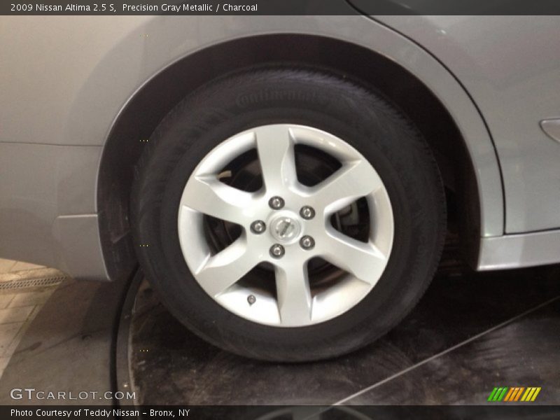 Precision Gray Metallic / Charcoal 2009 Nissan Altima 2.5 S