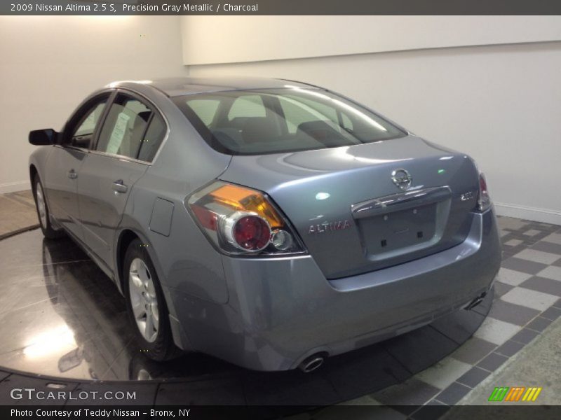 Precision Gray Metallic / Charcoal 2009 Nissan Altima 2.5 S