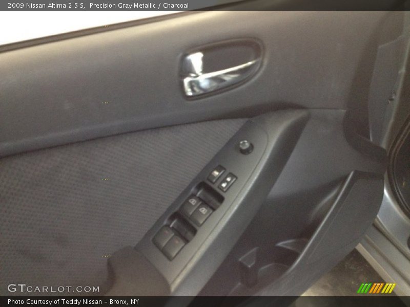 Precision Gray Metallic / Charcoal 2009 Nissan Altima 2.5 S