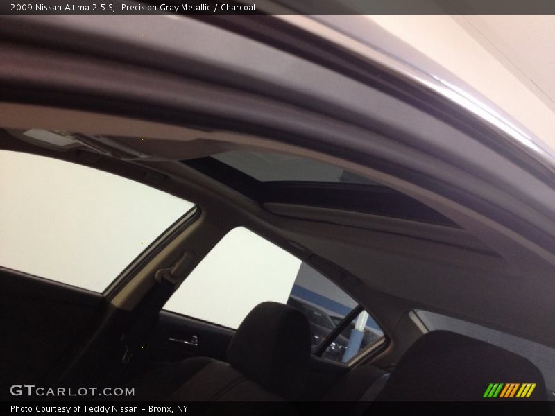 Precision Gray Metallic / Charcoal 2009 Nissan Altima 2.5 S