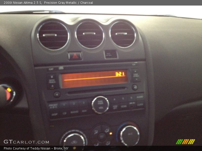 Precision Gray Metallic / Charcoal 2009 Nissan Altima 2.5 S