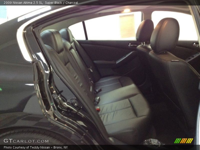 Super Black / Charcoal 2009 Nissan Altima 2.5 SL