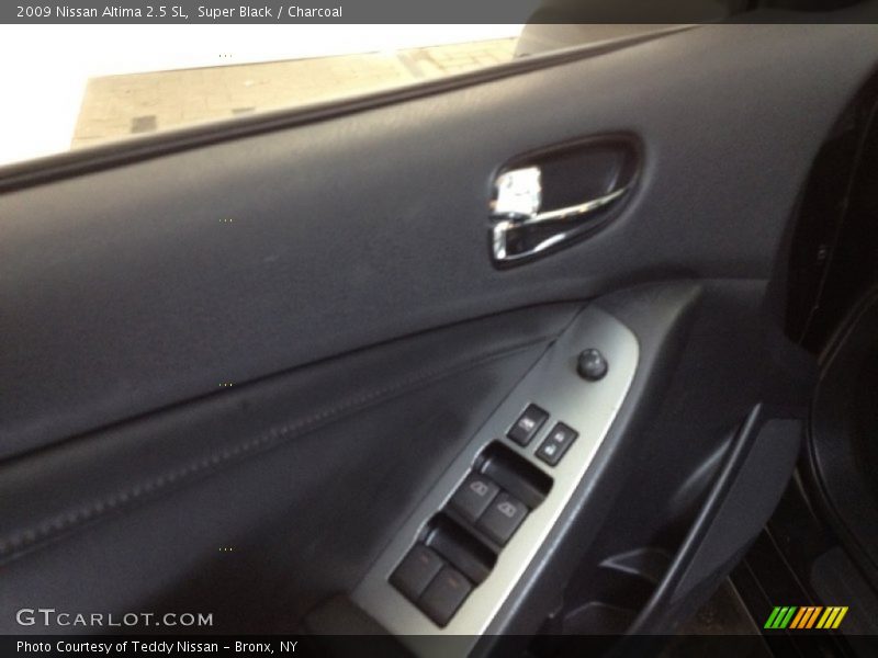 Super Black / Charcoal 2009 Nissan Altima 2.5 SL