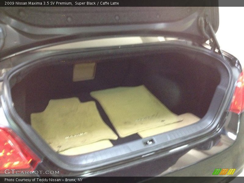 Super Black / Caffe Latte 2009 Nissan Maxima 3.5 SV Premium