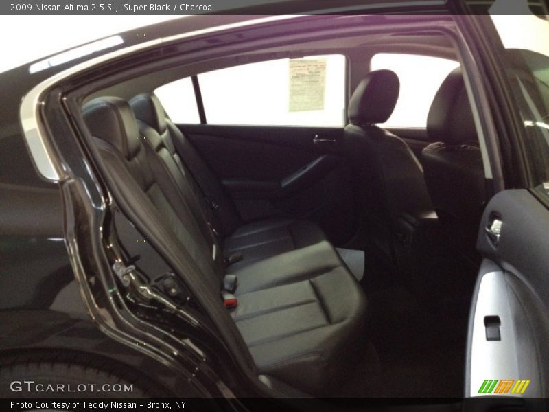 Super Black / Charcoal 2009 Nissan Altima 2.5 SL