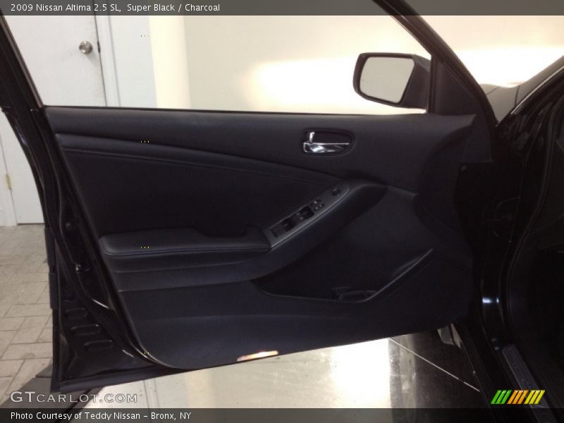 Super Black / Charcoal 2009 Nissan Altima 2.5 SL