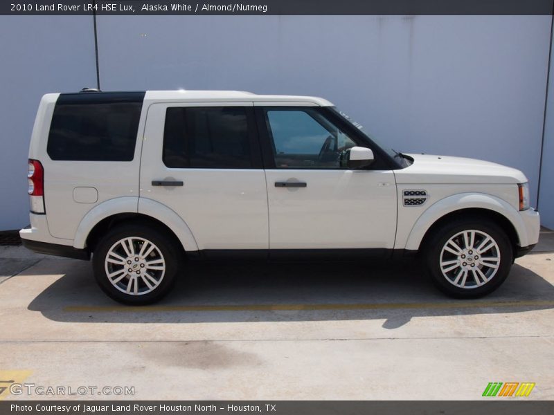 Alaska White / Almond/Nutmeg 2010 Land Rover LR4 HSE Lux